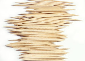 Easy DIY Cinnamon Flavored Toothpicks