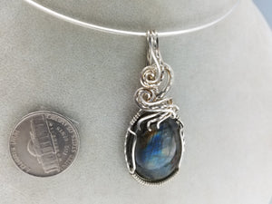 Oval Labradorite Pendant