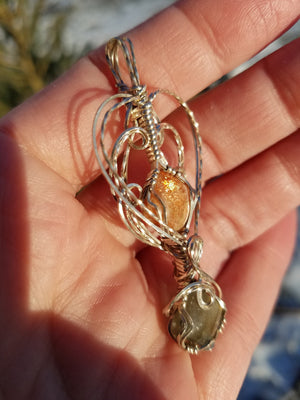 SunStone and Labradorite Gems Hand Sculpted together in Argentium Silver (tarnish resistant) Wire