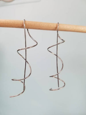 Corkscrew Threader Earrings hand sculpted in Argentium Silver (tarnish resistant)