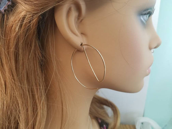 Unique Hoop Minimalist Threader Earrings hand sculpted in 14kt Gold Filled Wire