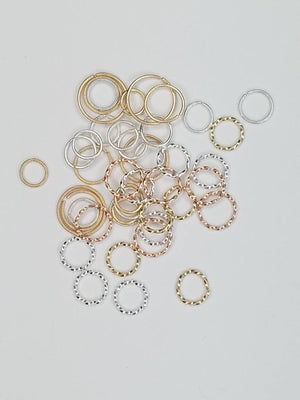 Round cartilage  piercing mini hoop single earring with twisted wire