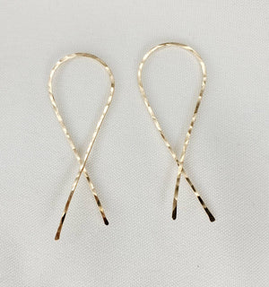 Criss Cross Earrings (2 inch) Minimalist Threader Earrings hand sculpted in 14kt Gold Filled Wire